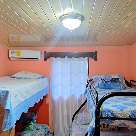 Hostal Familiar Noemi David Zewnętrze zdjęcie